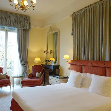 Beau-rivage Hotel
