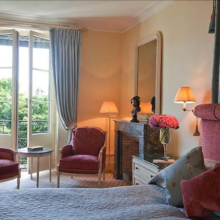 Hotel Beau-rivage 5*