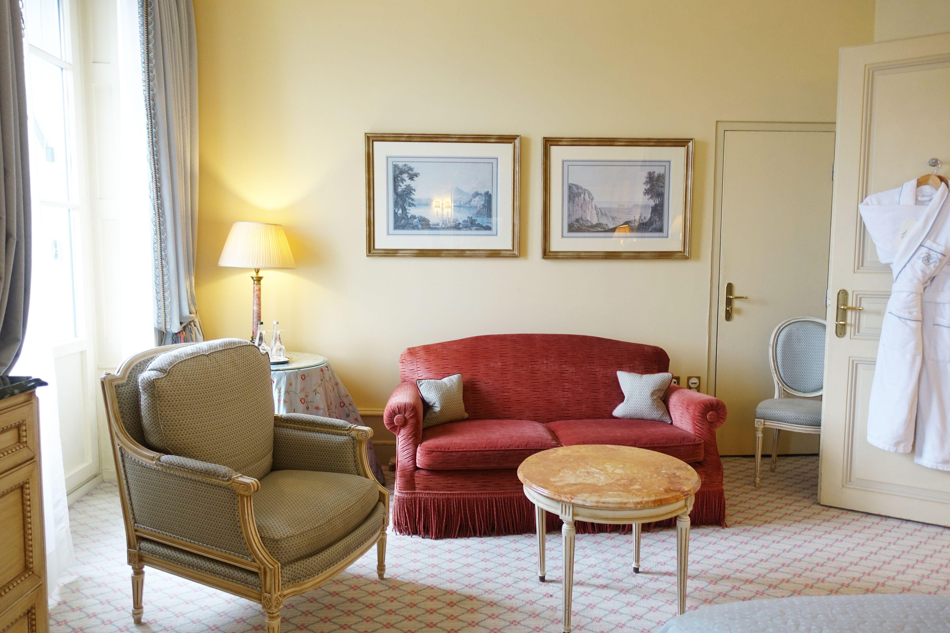 Beau-rivage Hotel