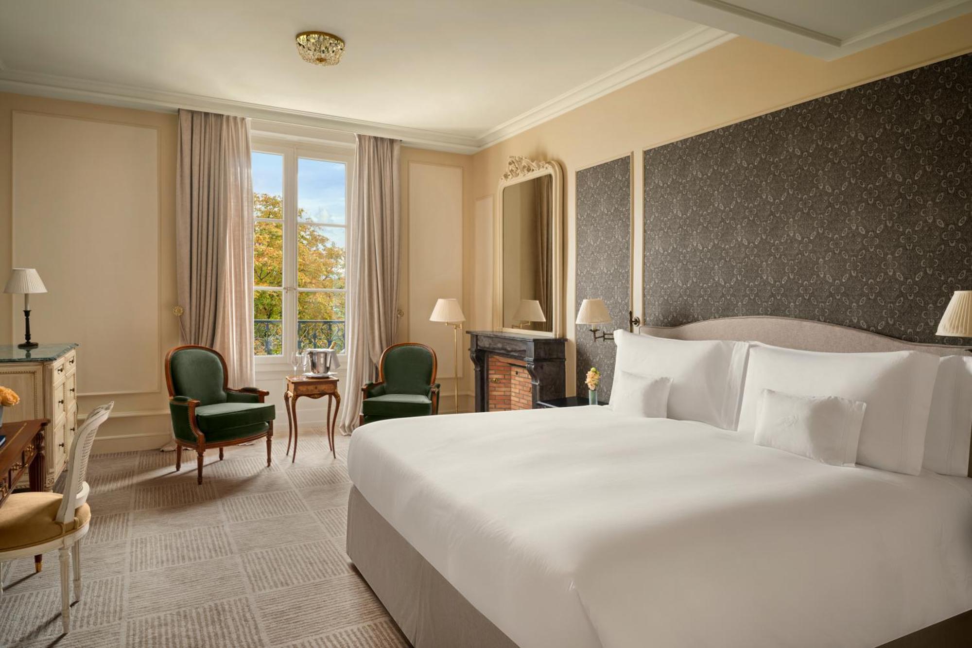 Beau-rivage Hotel